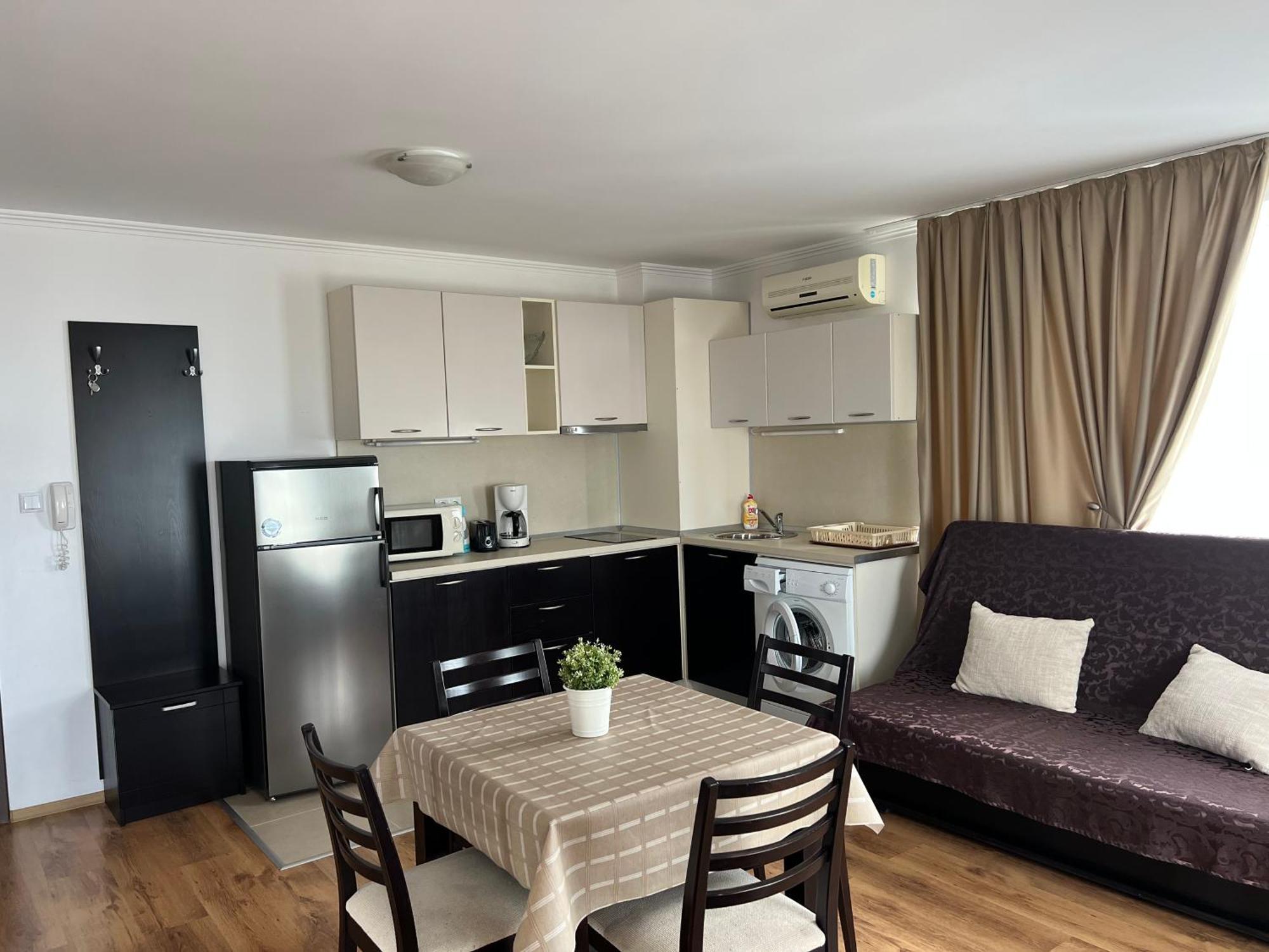 Antorini Apartments สวิติ วลัส ภายนอก รูปภาพ