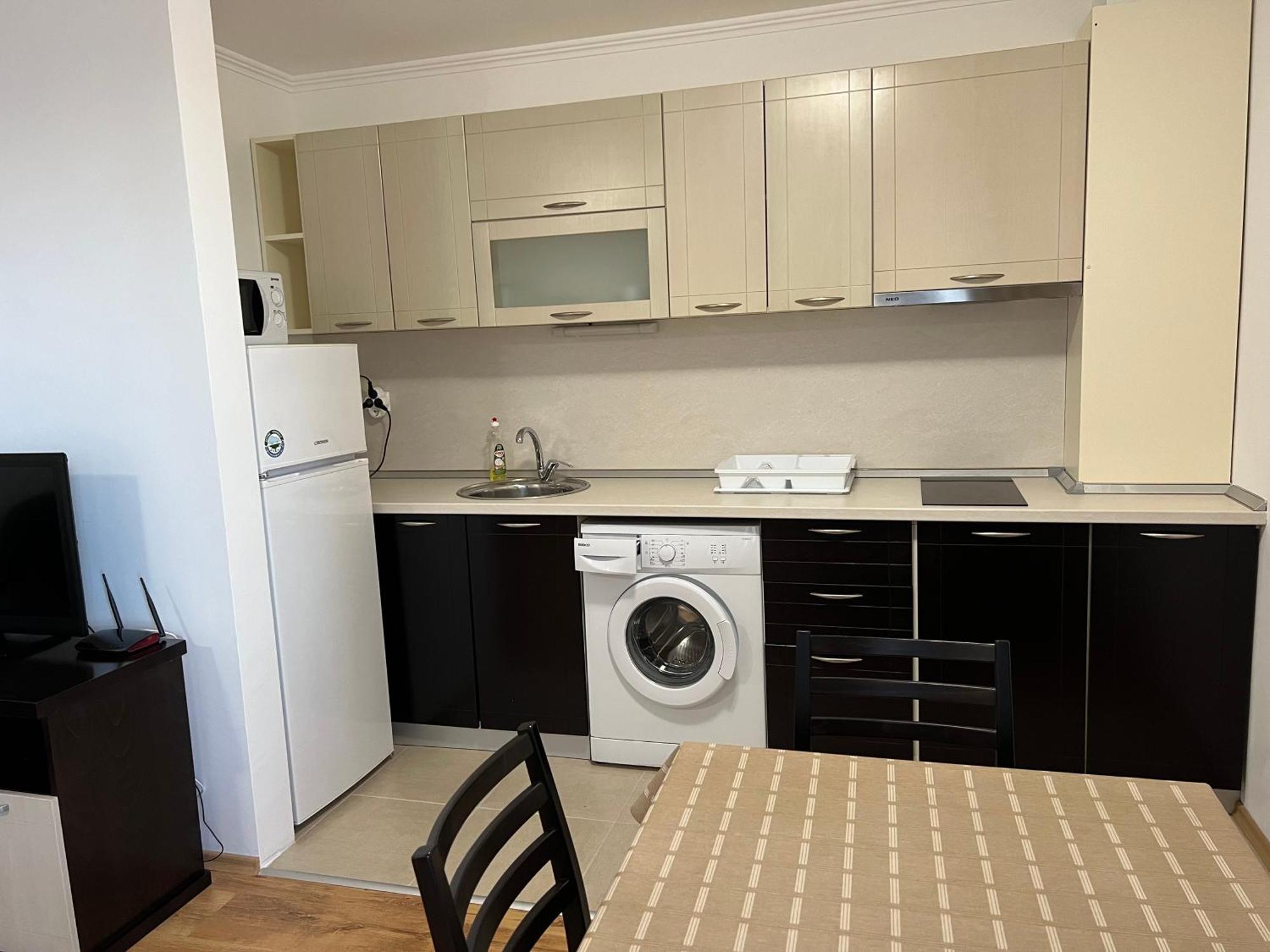 Antorini Apartments สวิติ วลัส ภายนอก รูปภาพ